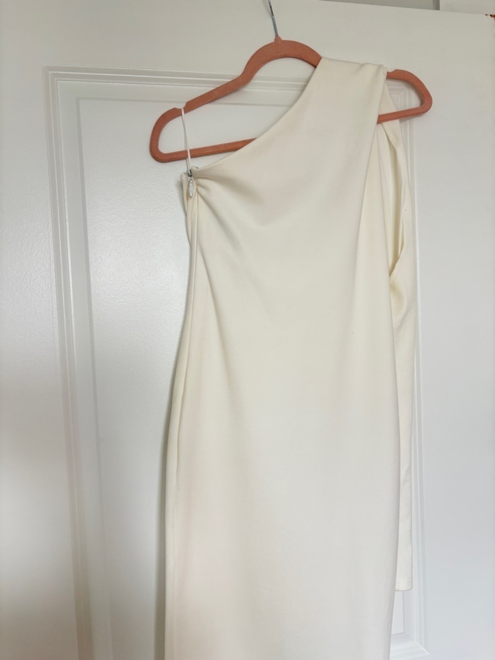 Aliava sz M Dasha one-shoulder Modern Midi Dress off-white cream Bodycon stretch - Picture 4 of 9
